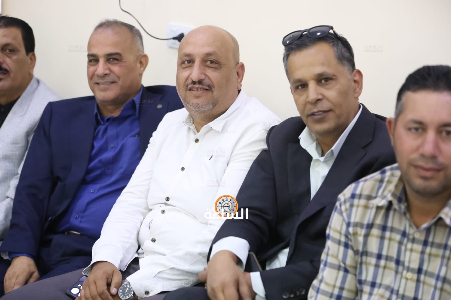 Madar Al-Saa Images 0.8173756114956021