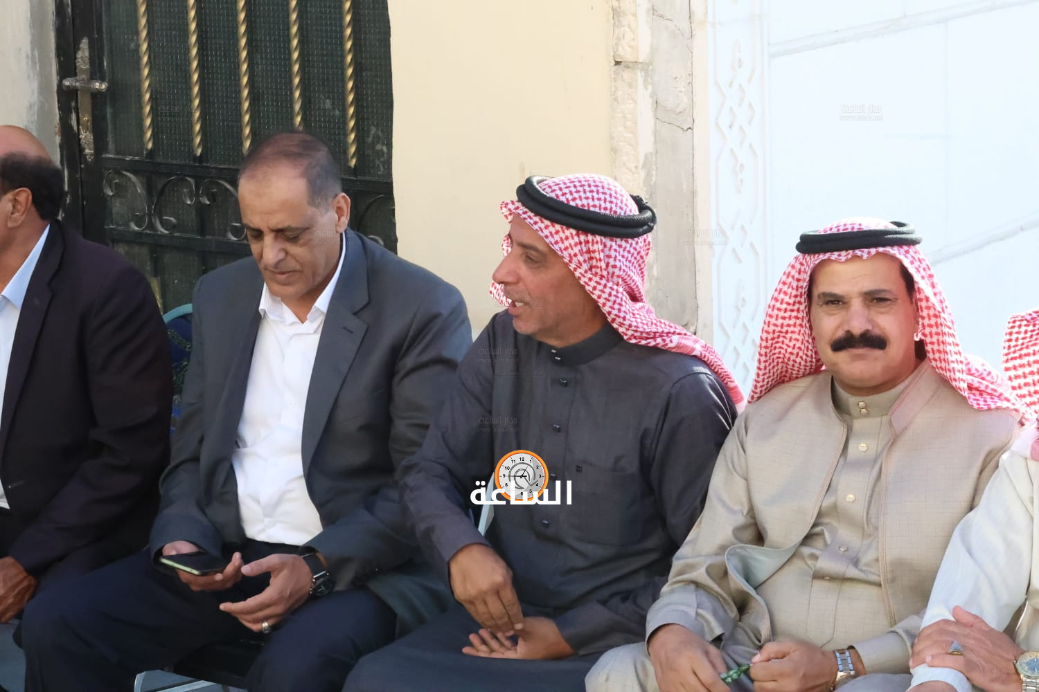 Madar Al-Saa Images 0.2346595891616