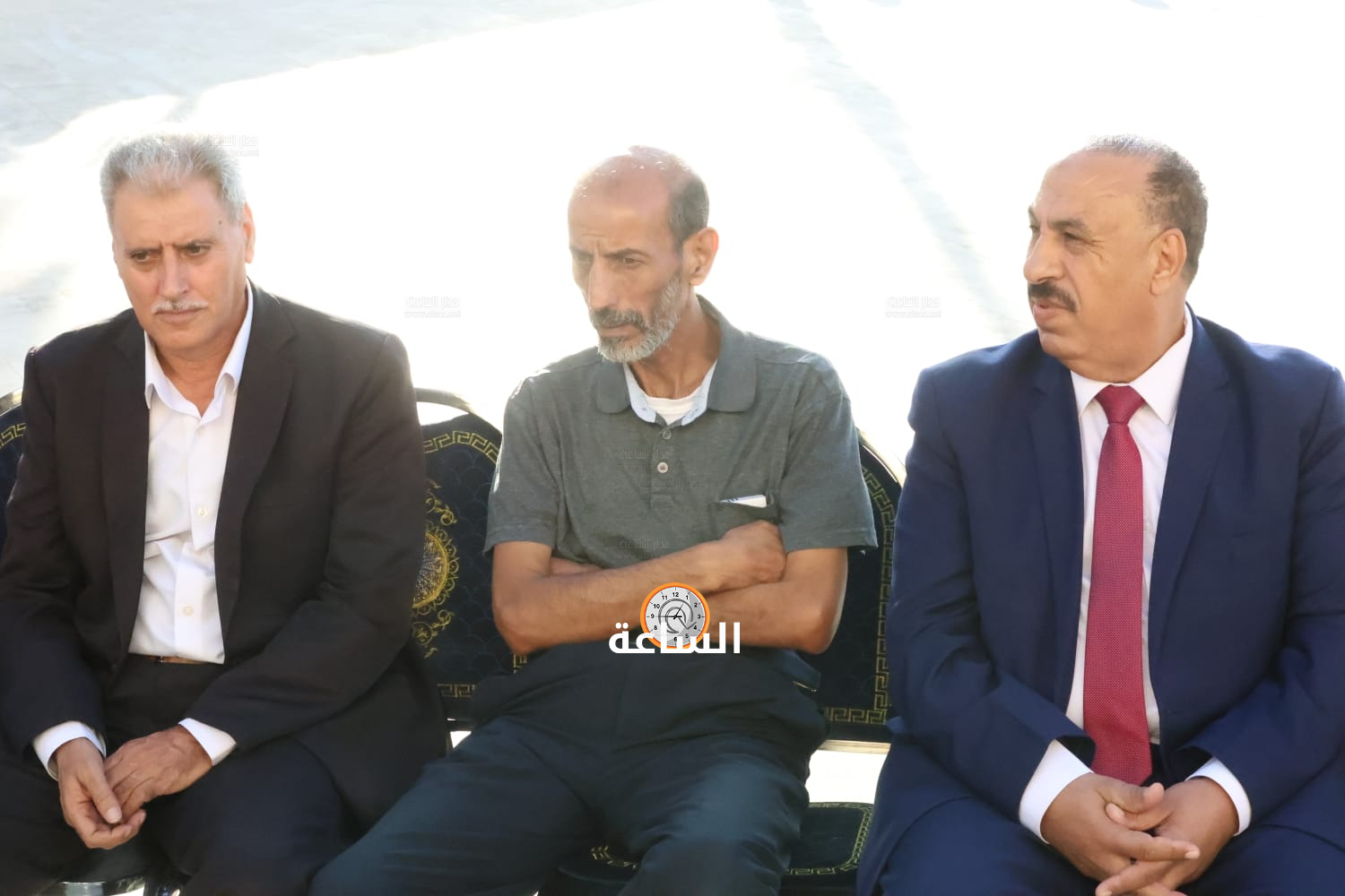 Madar Al-Saa Images 0.20140633707941313