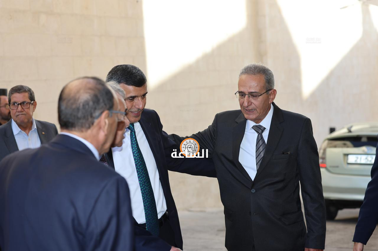 Madar Al-Saa Images 0.6939395025938915