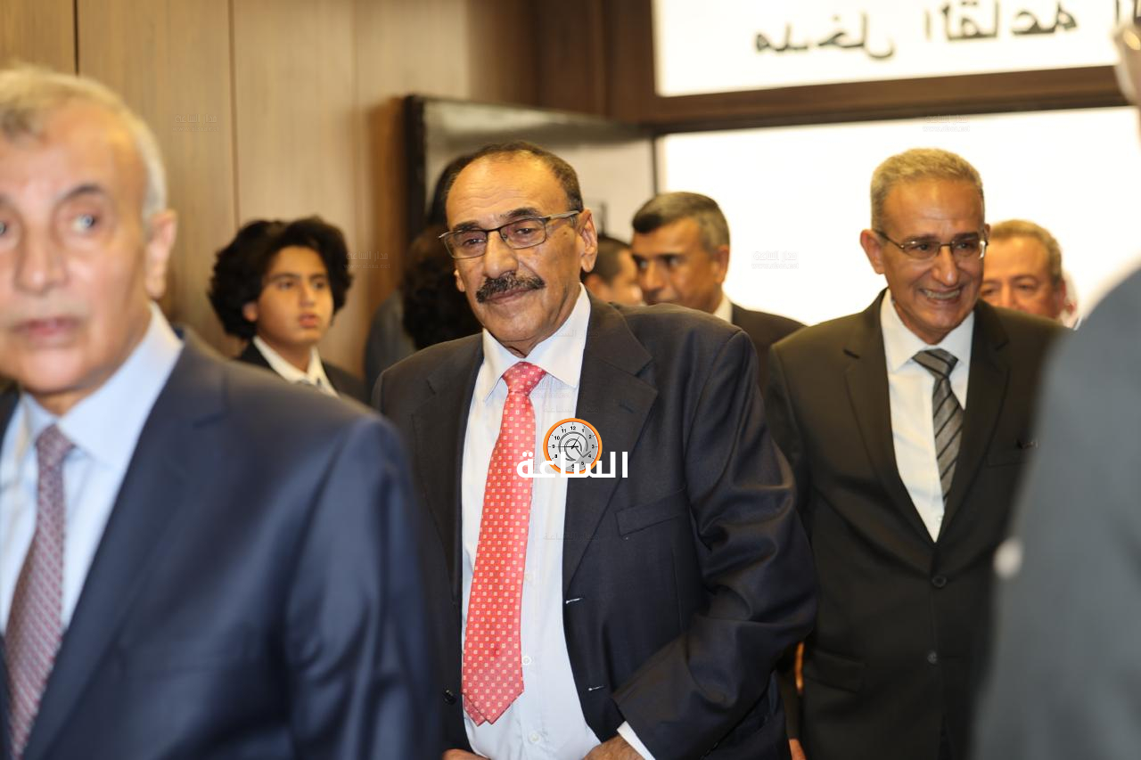 Madar Al-Saa Images 0.42353327320476886