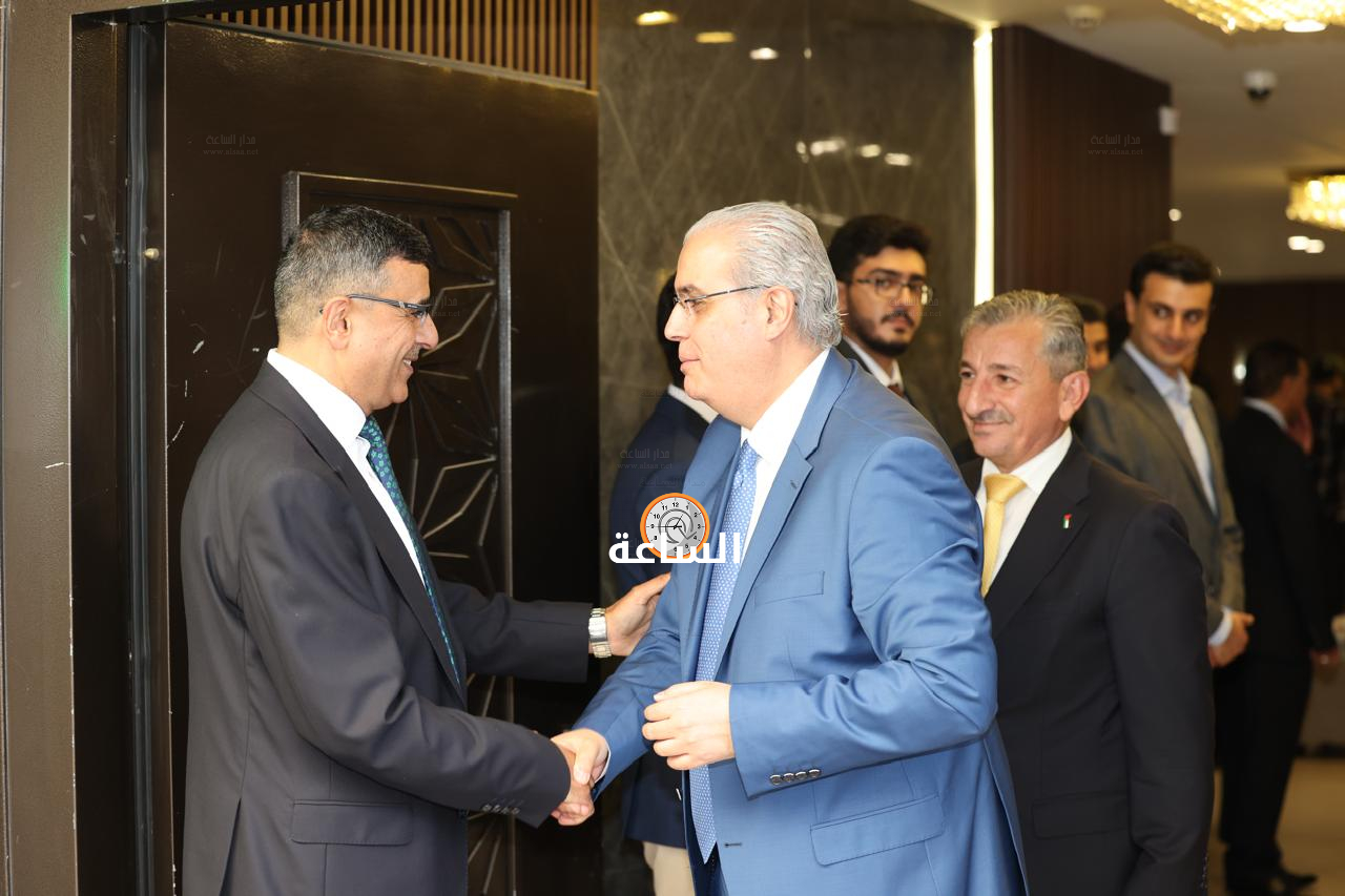 Madar Al-Saa Images 0.05443051738324556
