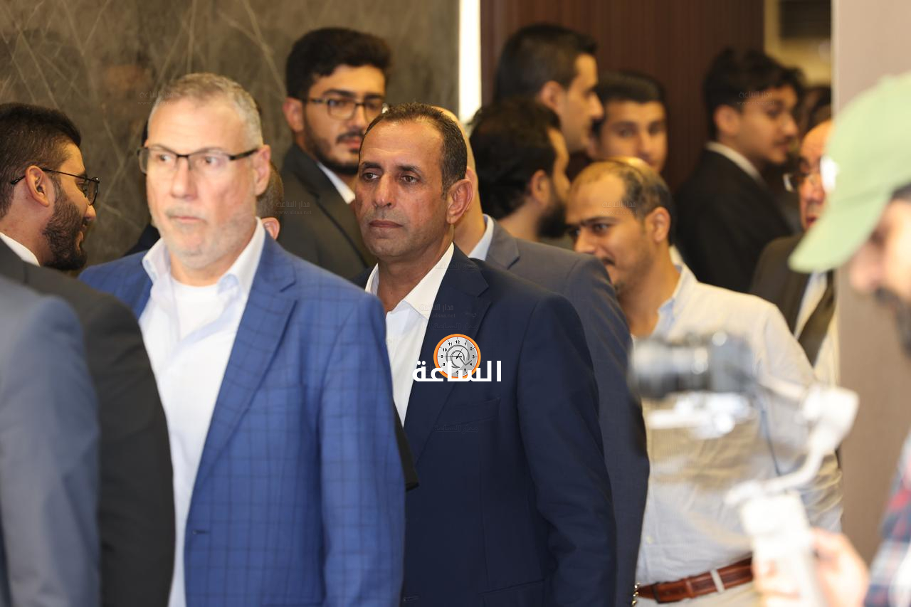Madar Al-Saa Images 0.27358187356244534