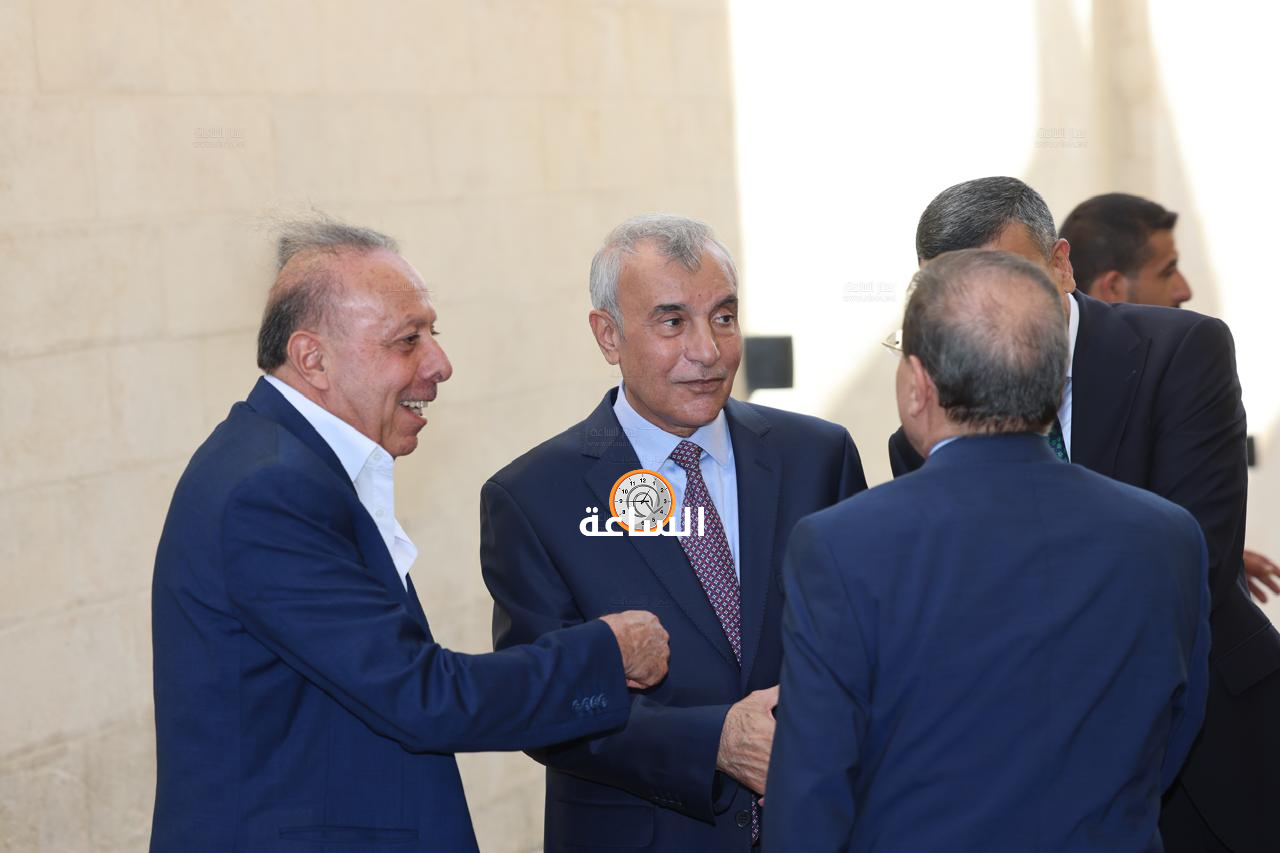 Madar Al-Saa Images 0.9518347542395118