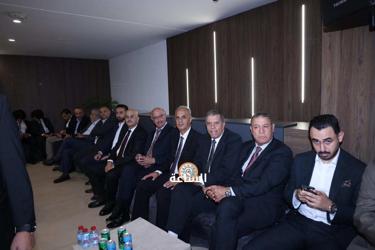 Madar Al-Saa Images 0.954955437649176