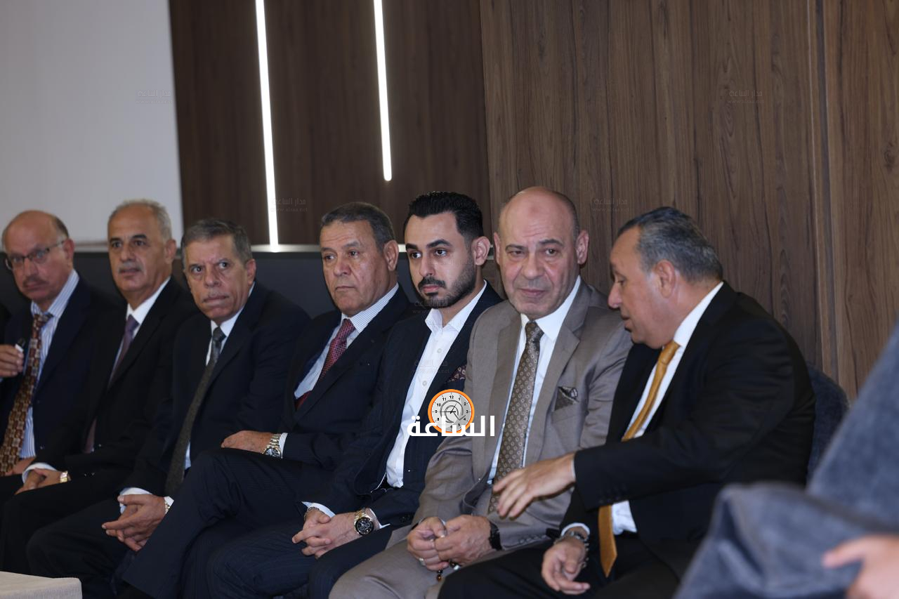 Madar Al-Saa Images 0.7253535384768452
