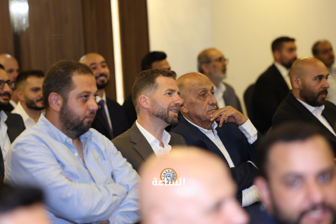 Madar Al-Saa Images 0.018009212727639223