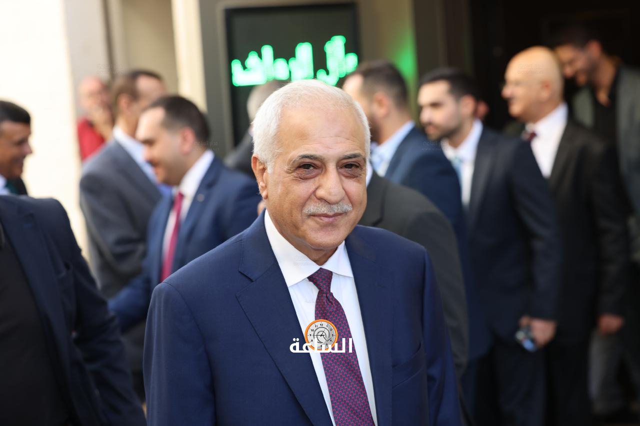 Madar Al-Saa Images 0.8062361097616327