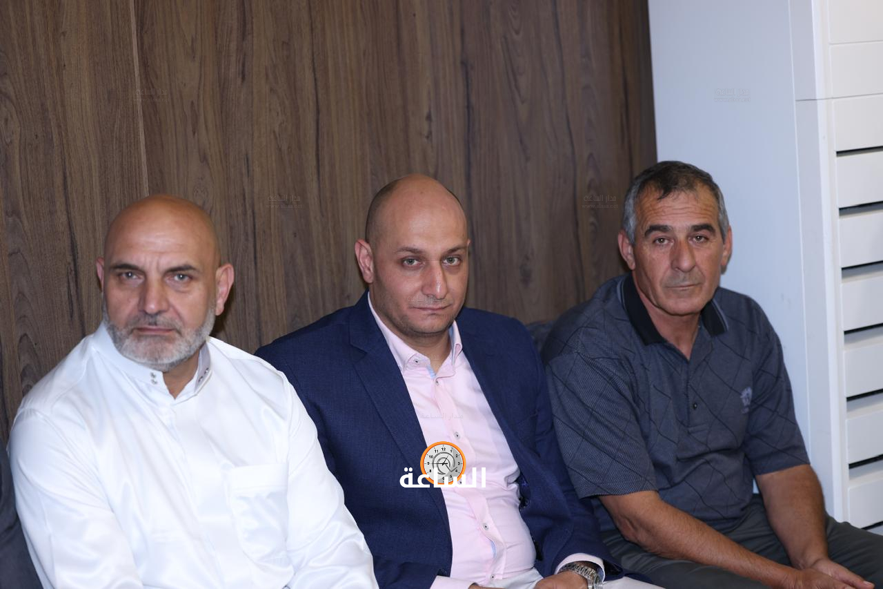 Madar Al-Saa Images 0.9953975742933434