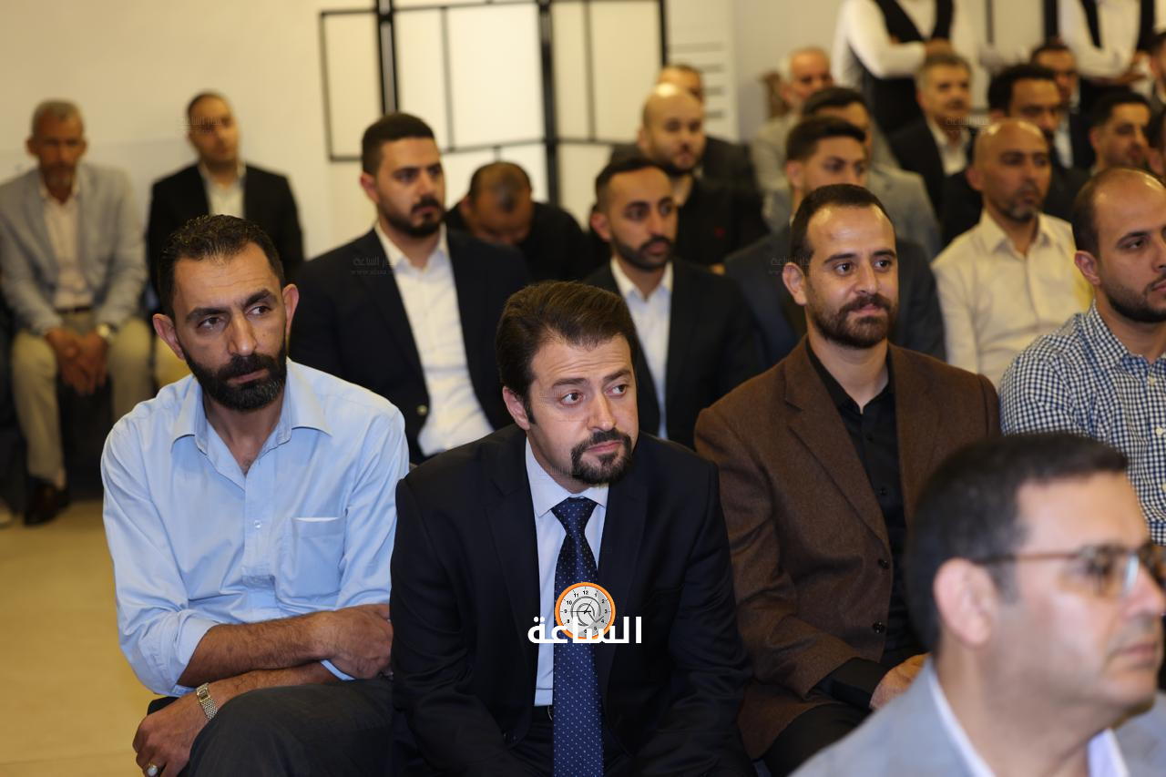 Madar Al-Saa Images 0.16813608921234247
