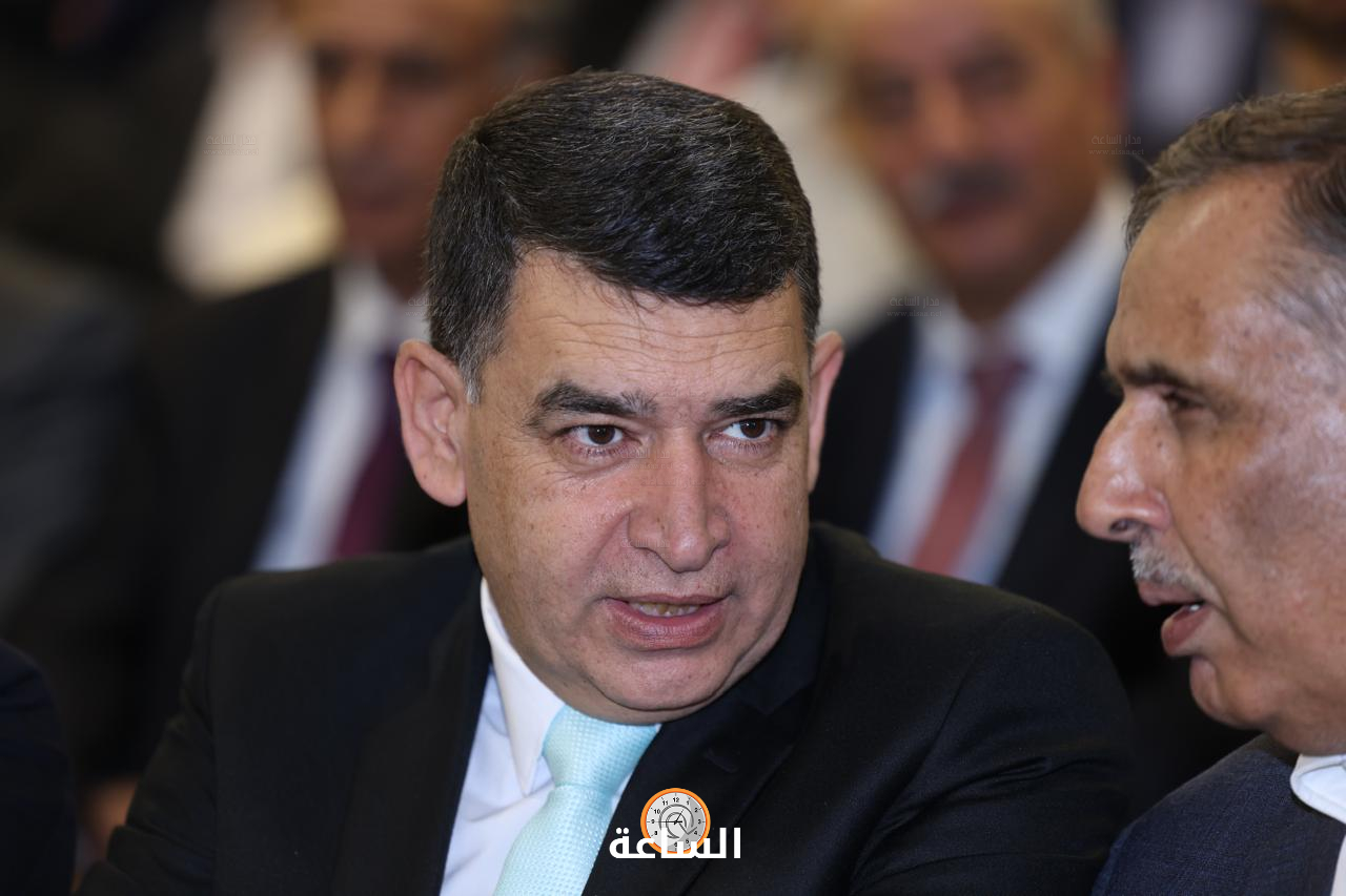 Madar Al-Saa Images 0.2330017211476445