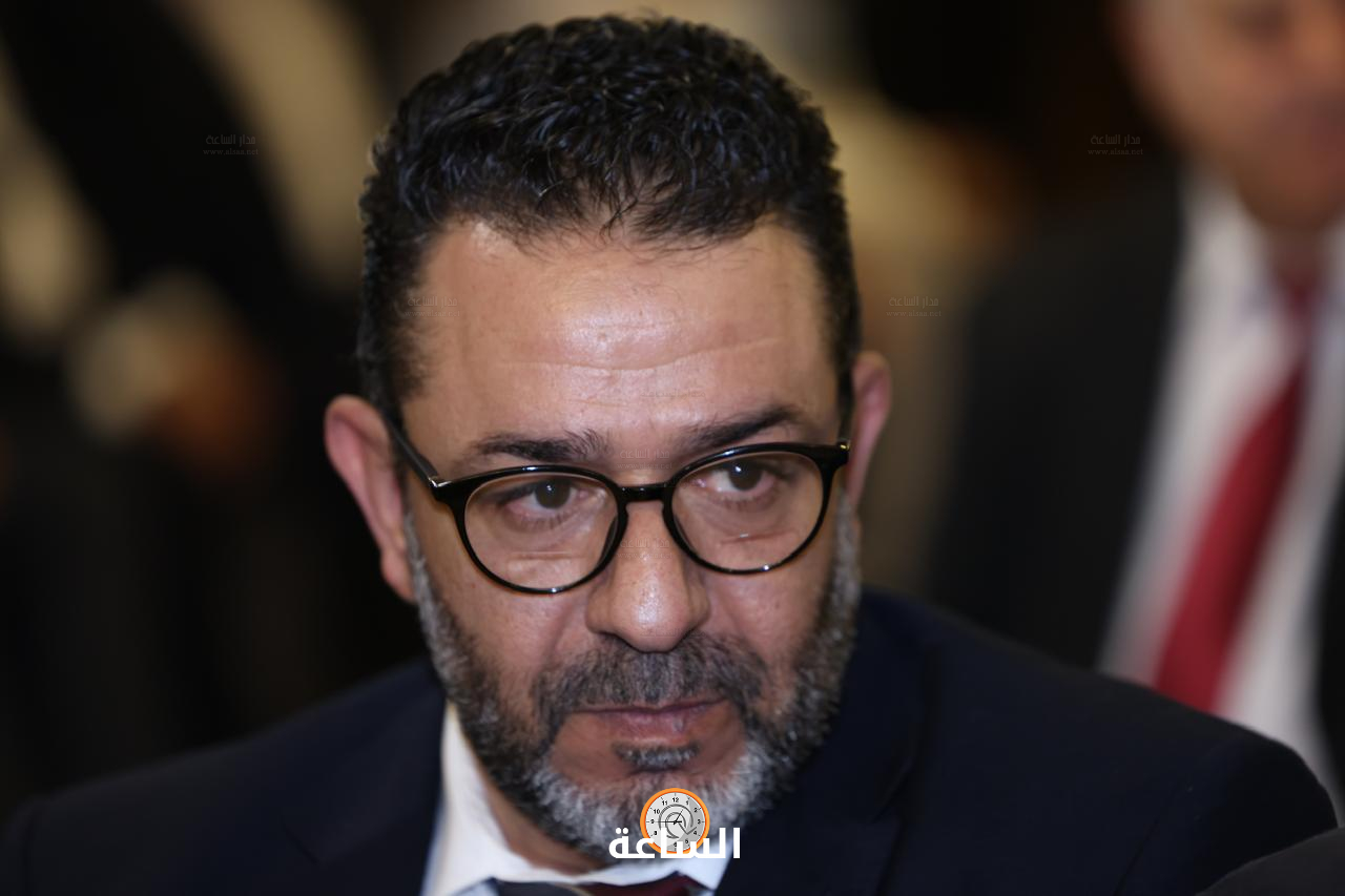 Madar Al-Saa Images 0.6476357134415426