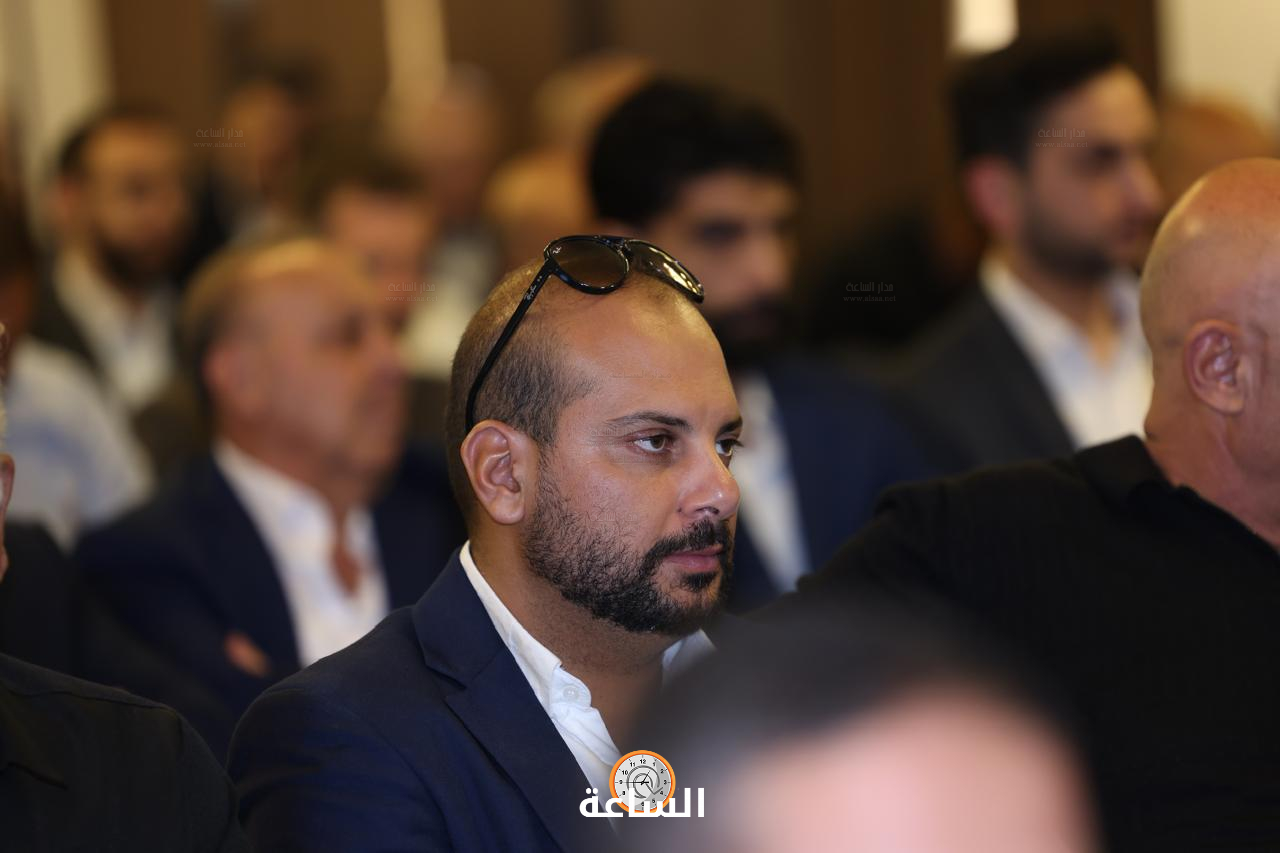 Madar Al-Saa Images 0.4988941602097121