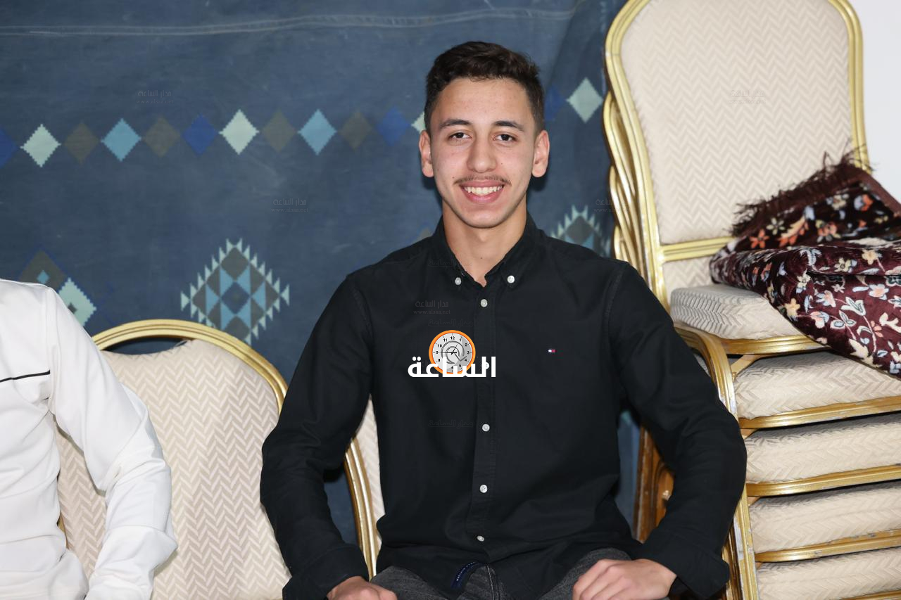 Madar Al-Saa Images 0.407135568484602