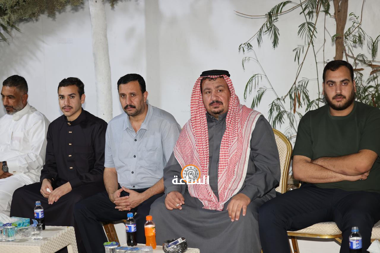 Madar Al-Saa Images 0.2715514023499045
