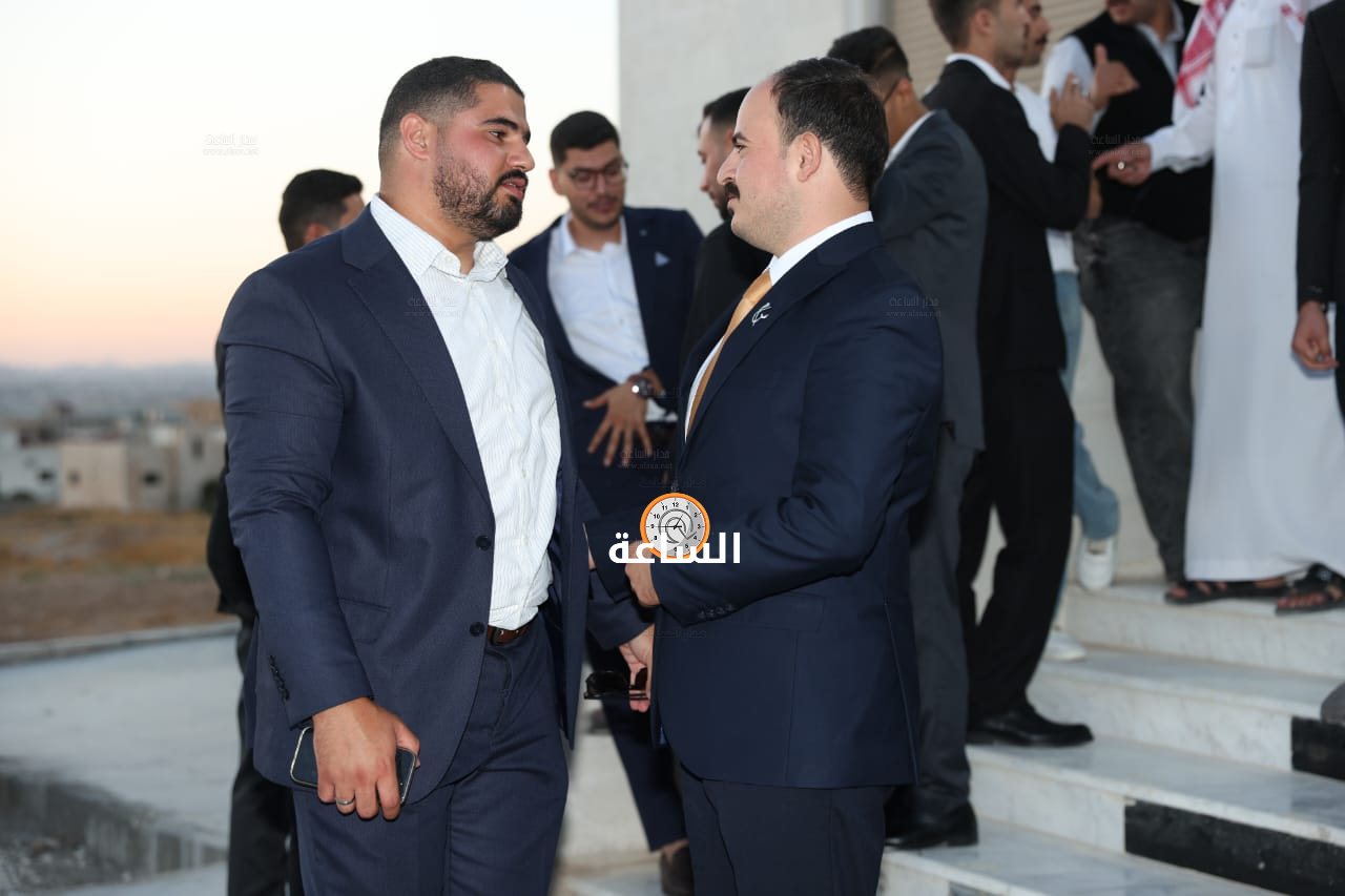 Madar Al-Saa Images 0.6055795322255197