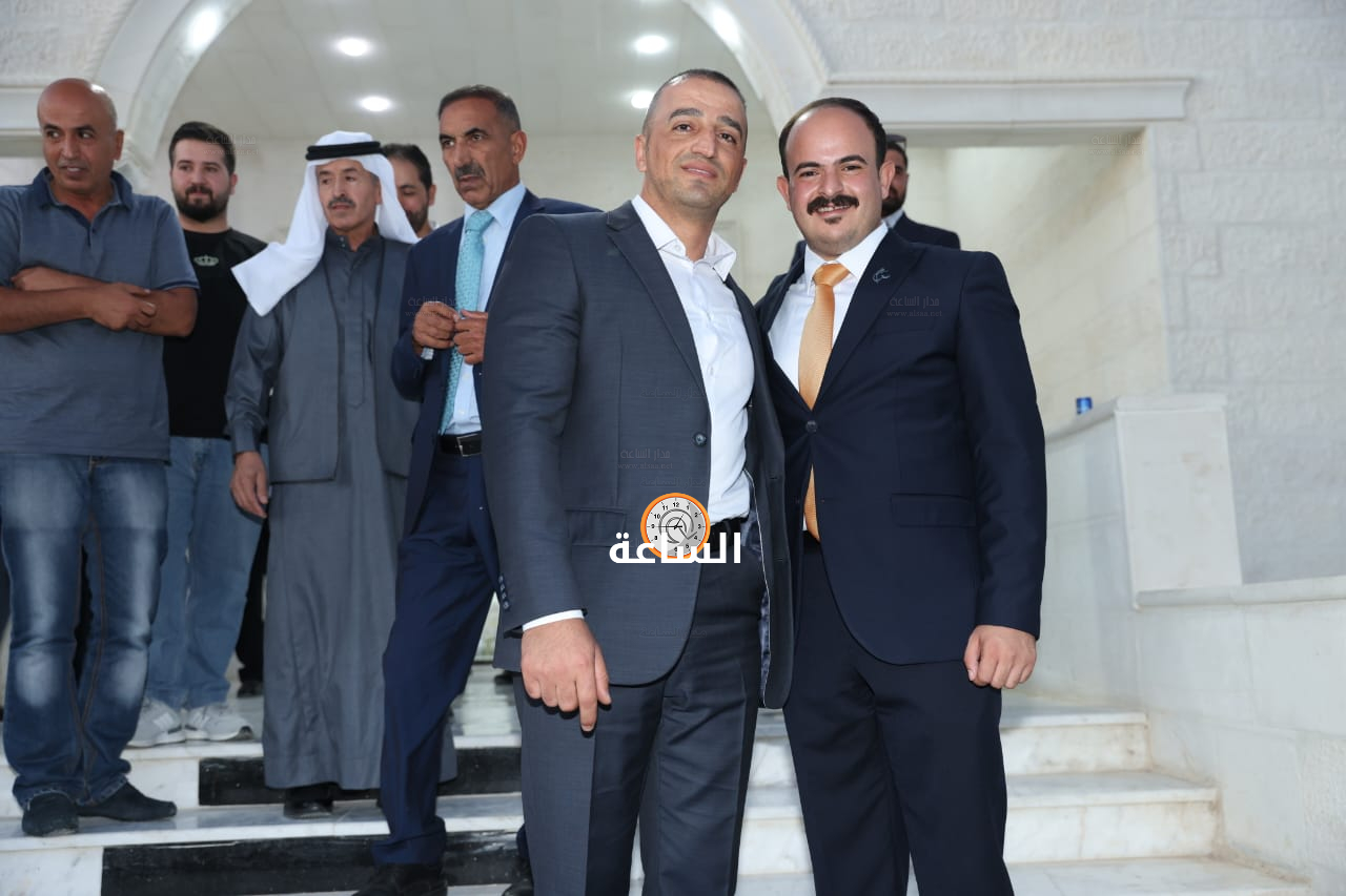 Madar Al-Saa Images 0.3288213672248902