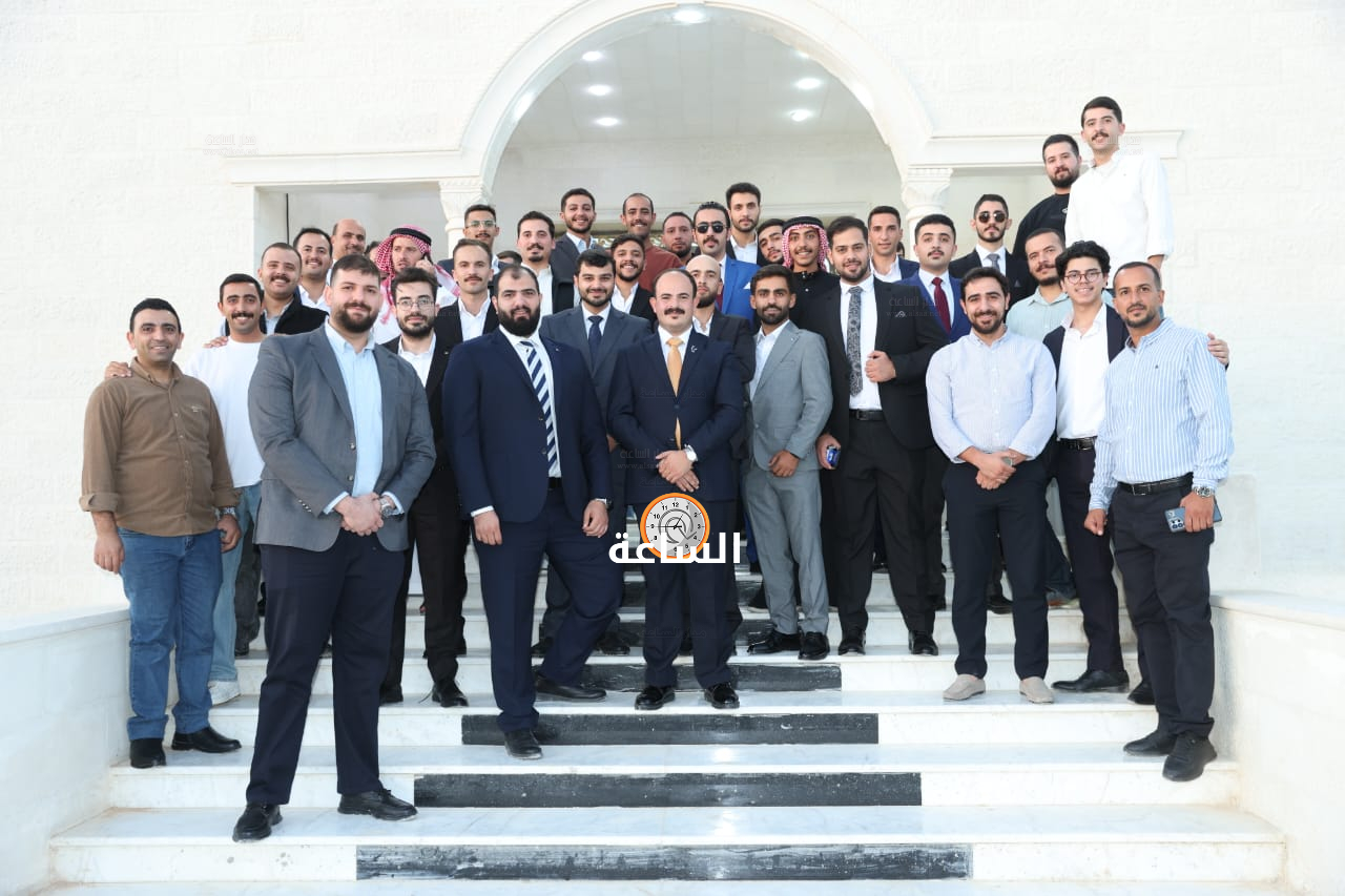 Madar Al-Saa Images 0.4835070274155253