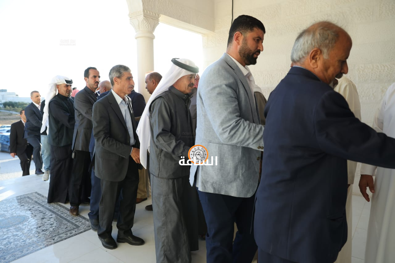 Madar Al-Saa Images 0.522685447994331