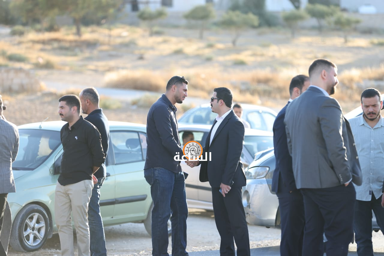 Madar Al-Saa Images 0.9642988971845209