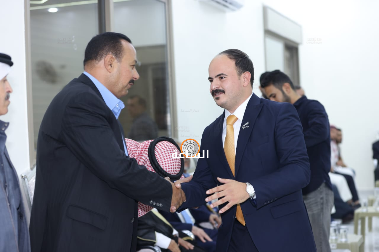 Madar Al-Saa Images 0.47992122178283503