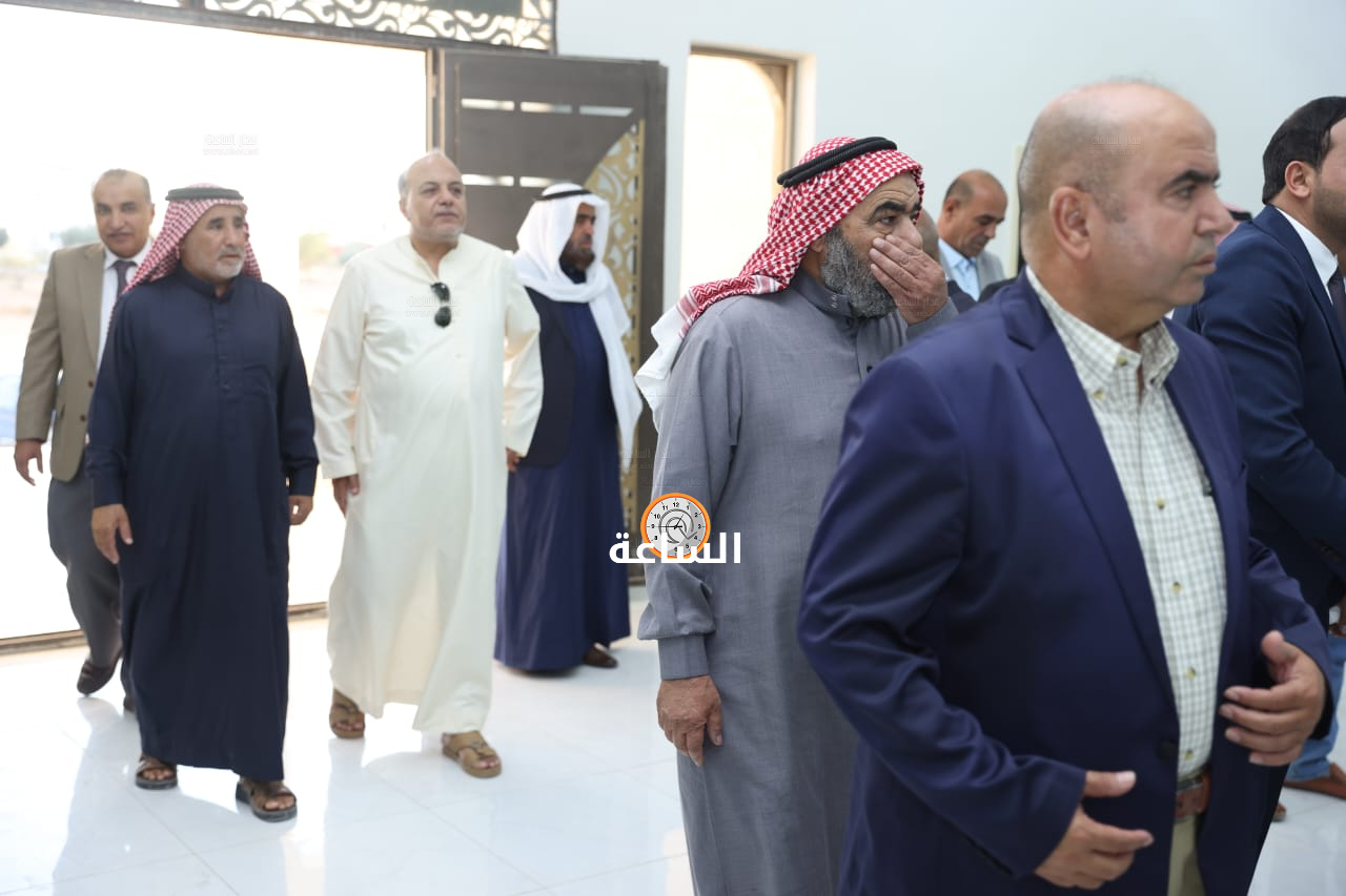 Madar Al-Saa Images 0.37821153132314334