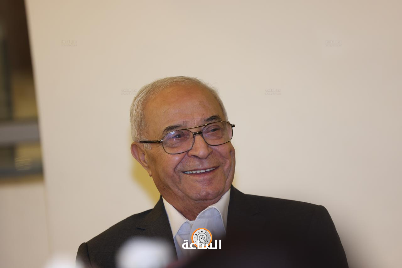 Madar Al-Saa Images 0.5422494032200168