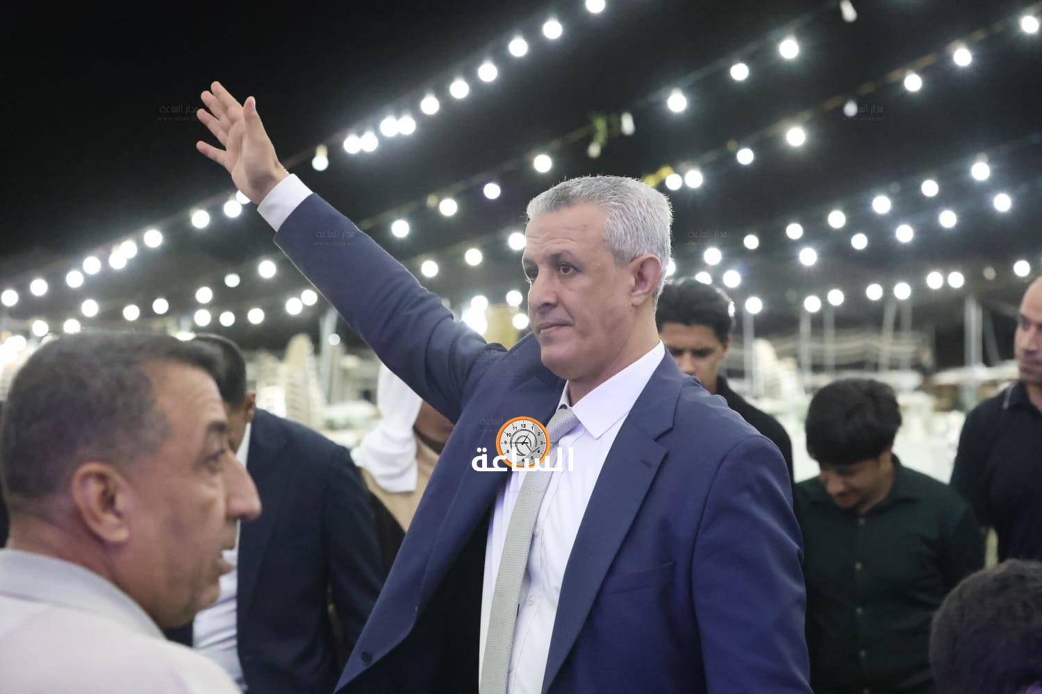 Madar Al-Saa Images 0.42605127189755043