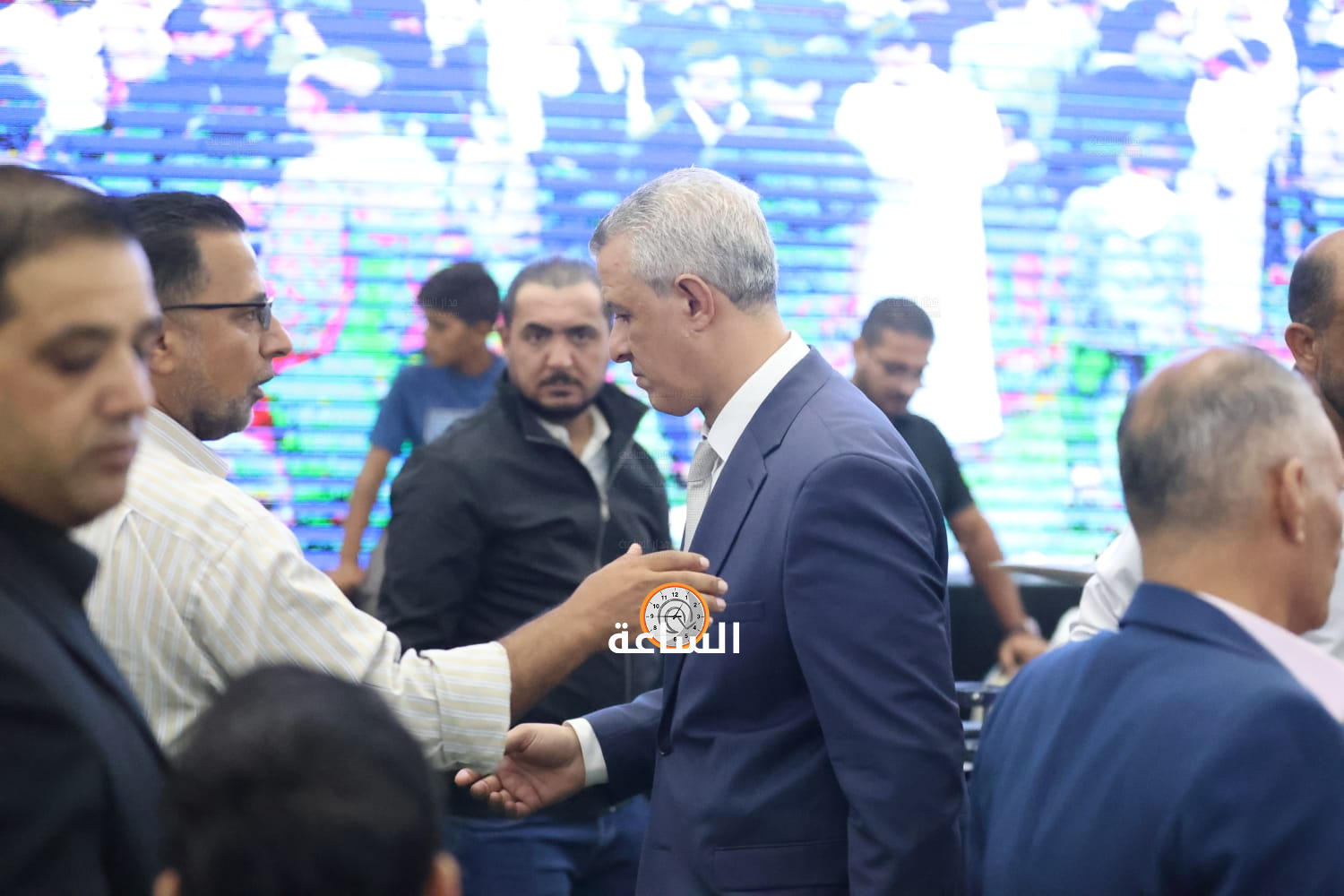 Madar Al-Saa Images 0.5612117444364256