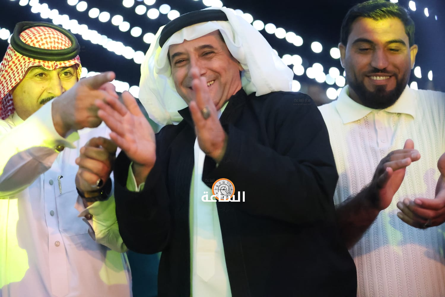 Madar Al-Saa Images 0.9924280635798096