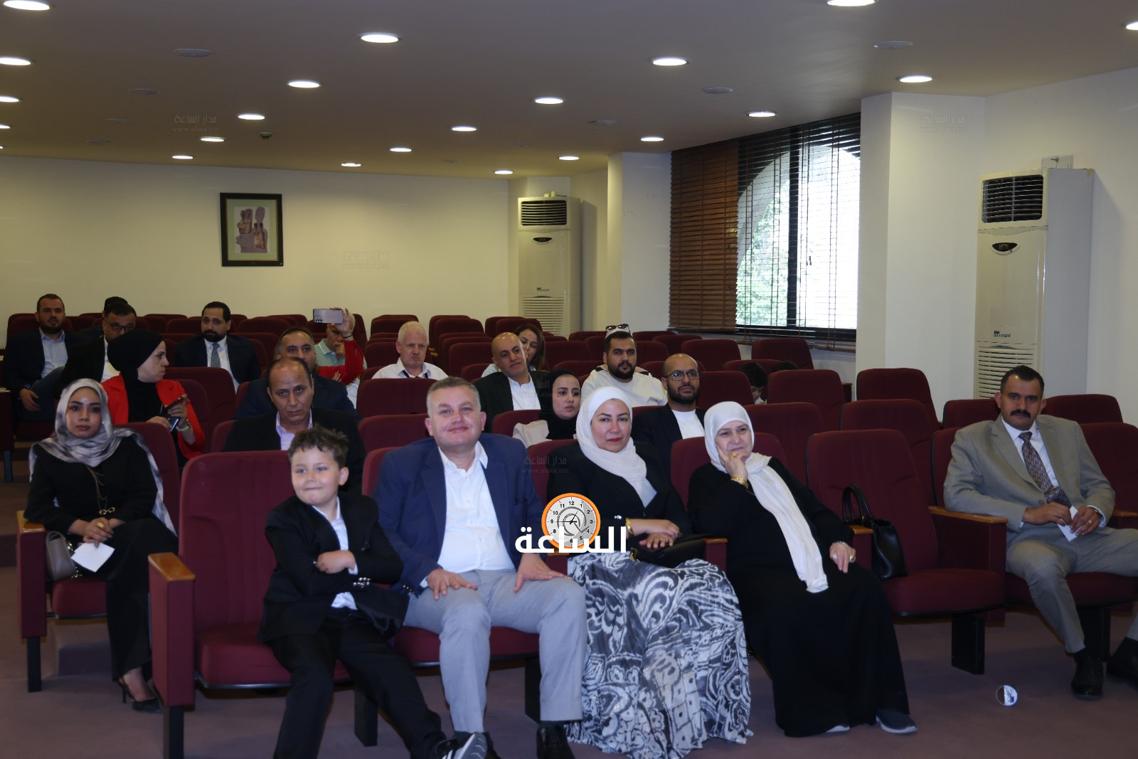 Madar Al-Saa Images 0.15039340718357208