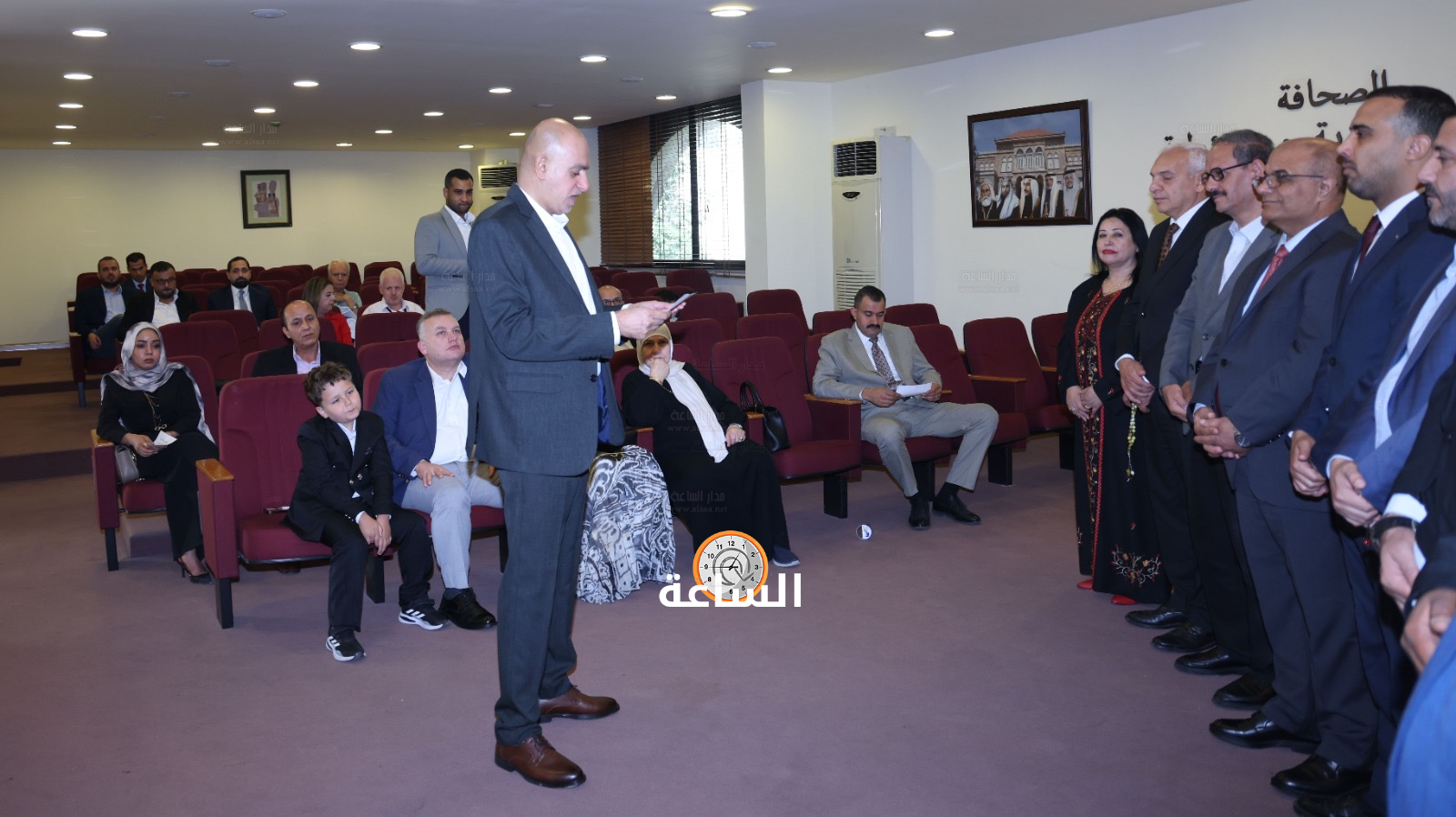 Madar Al-Saa Images 0.06512459935659176