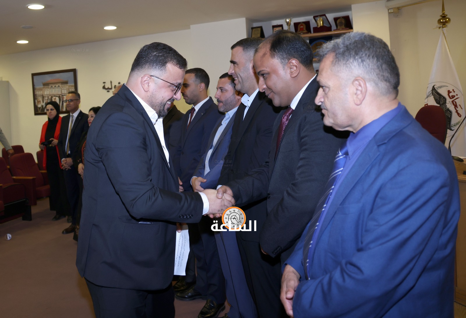 Madar Al-Saa Images 0.9940067951744891