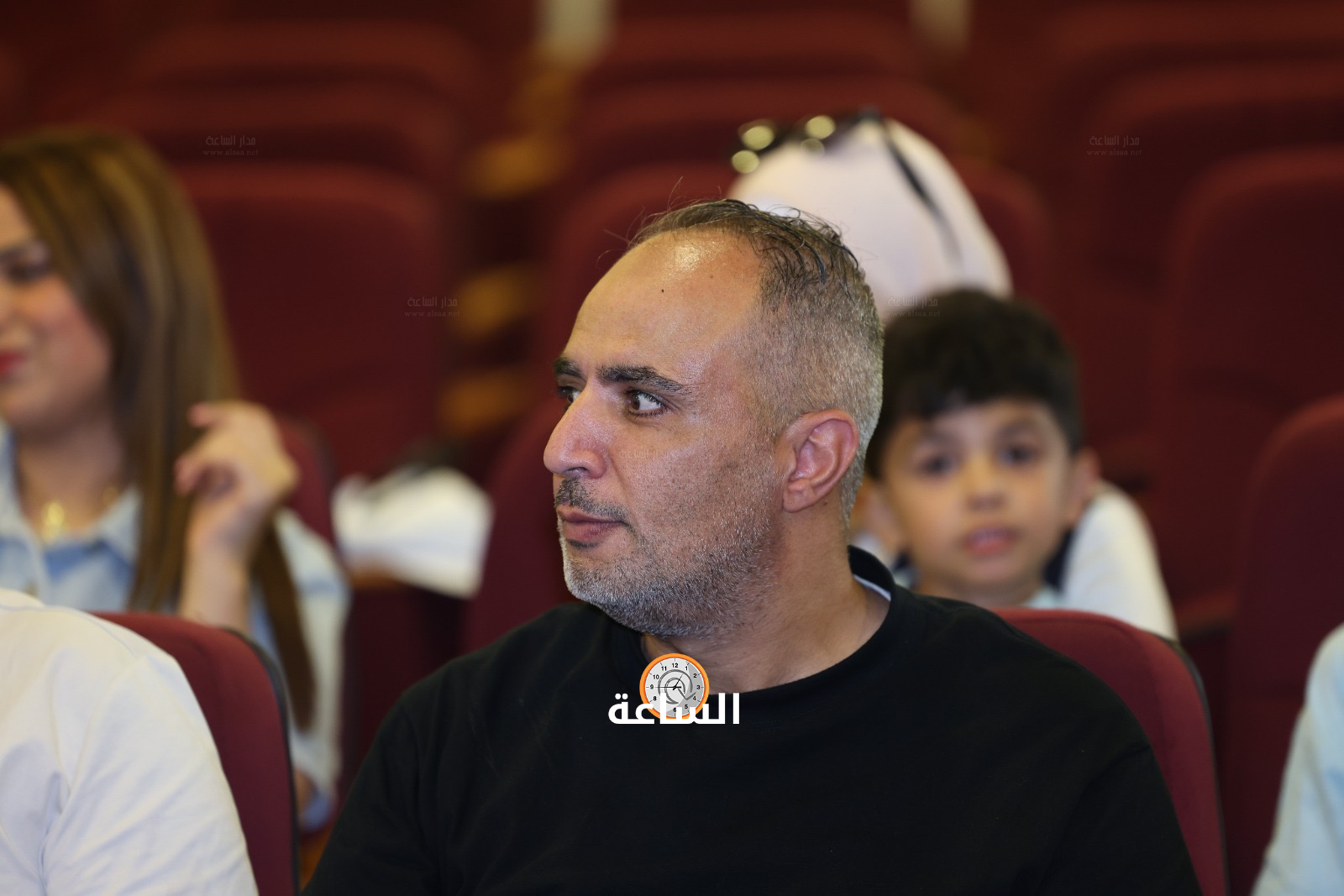 Madar Al-Saa Images 0.9807826216139083