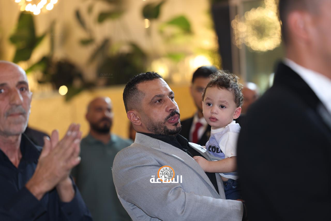 Madar Al-Saa Images 0.038124411242522416