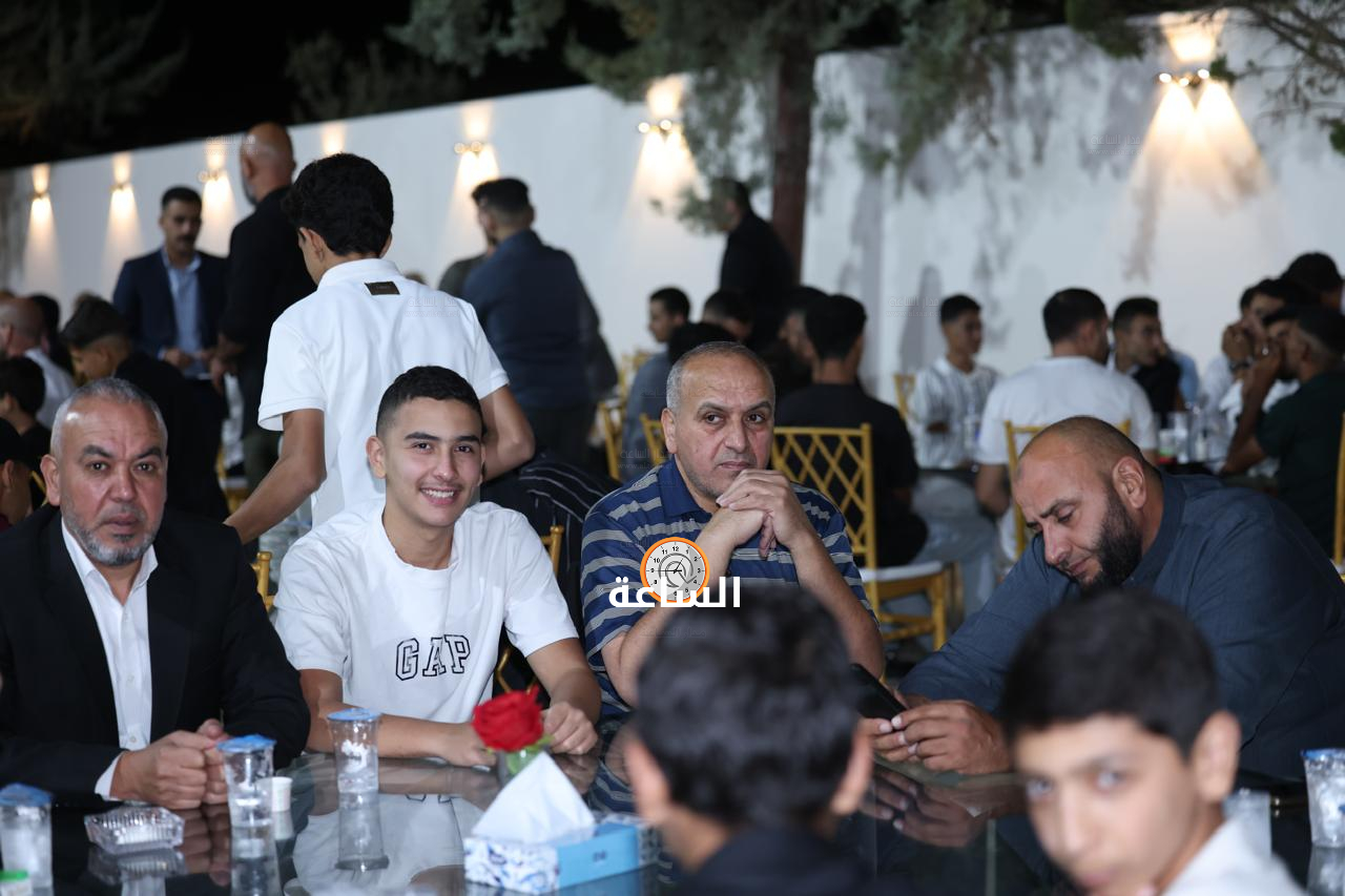 Madar Al-Saa Images 0.8926759832687325