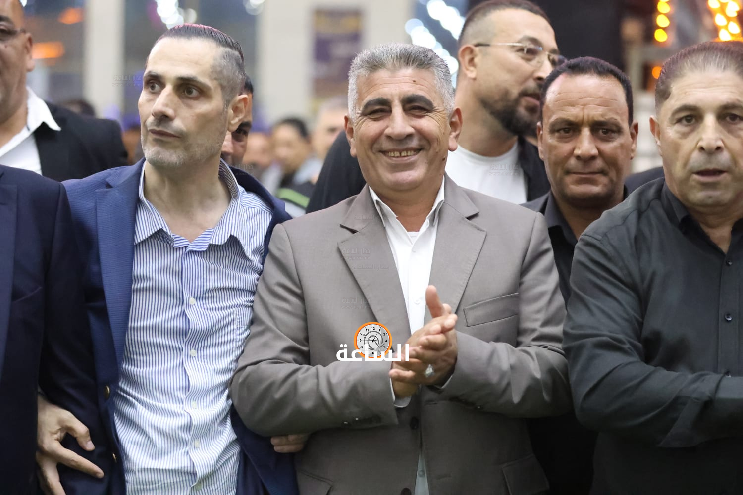 Madar Al-Saa Images 0.41416194425326325
