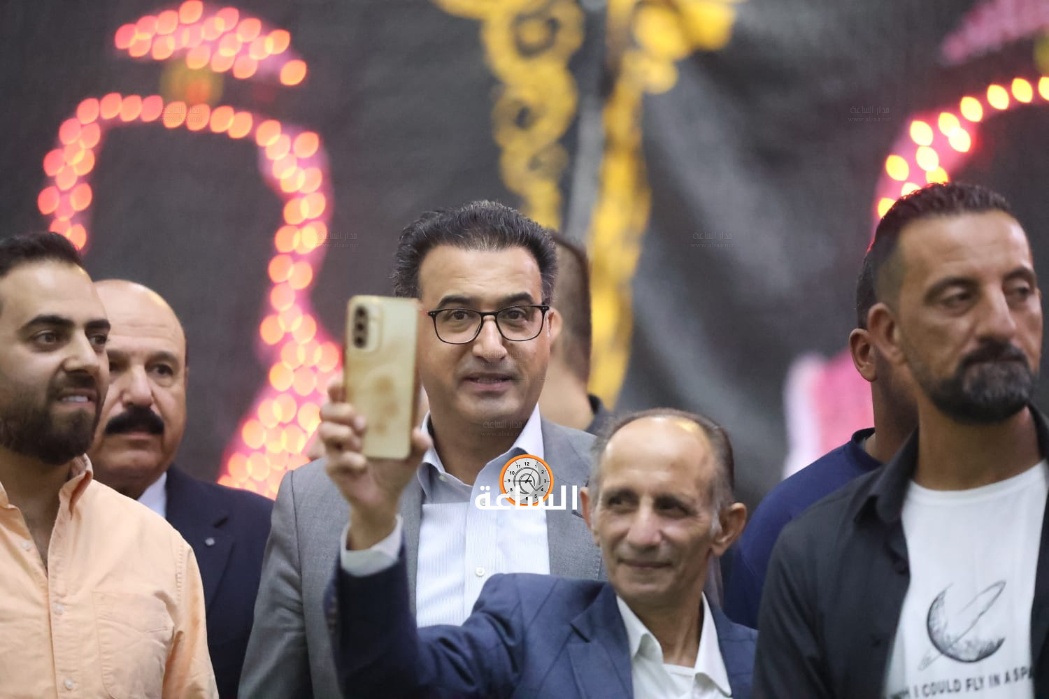 Madar Al-Saa Images 0.4697077176436003