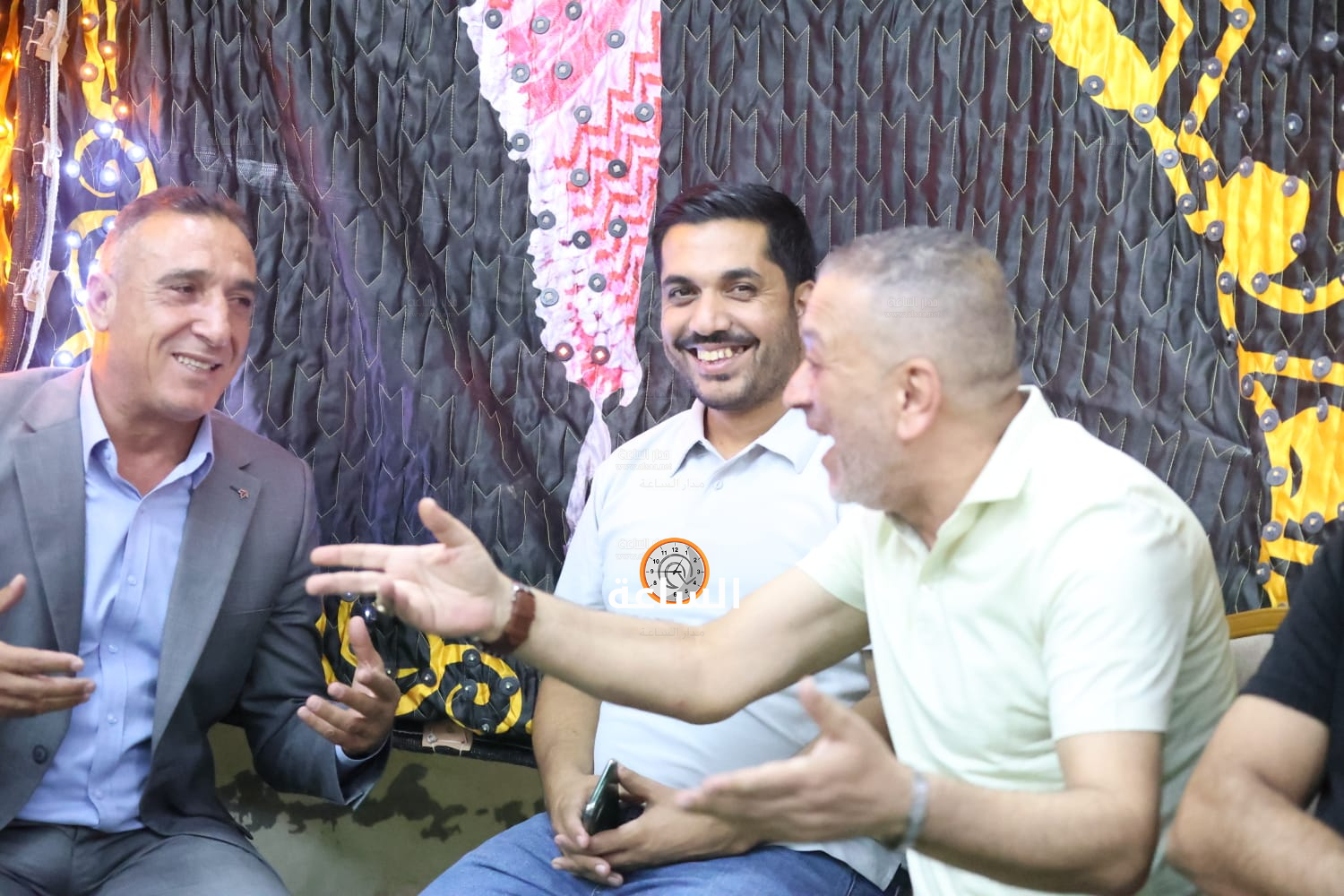Madar Al-Saa Images 0.5058137411949811