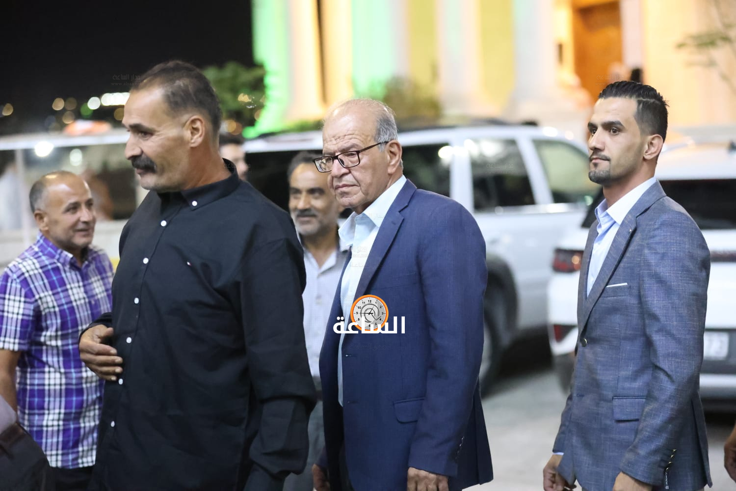Madar Al-Saa Images 0.42208133785888313