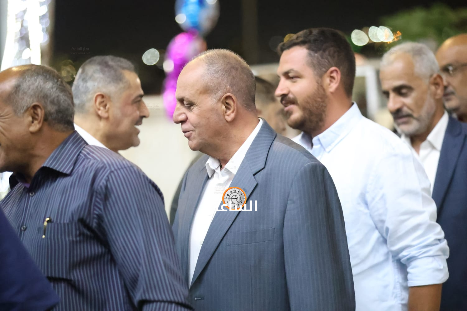 Madar Al-Saa Images 0.16557526961575209