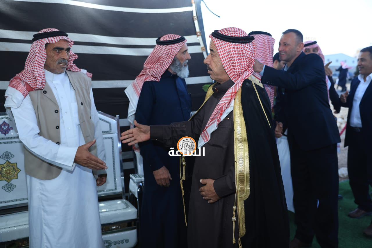 Madar Al-Saa Images 0.14673490664235378