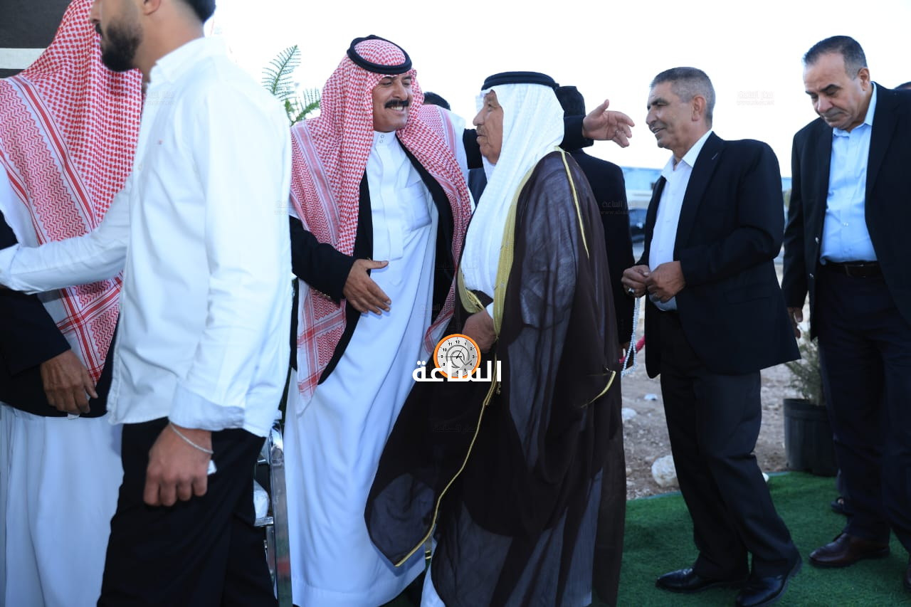 Madar Al-Saa Images 0.6221785139499126