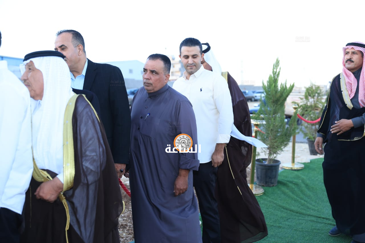 Madar Al-Saa Images 0.4214491531003379