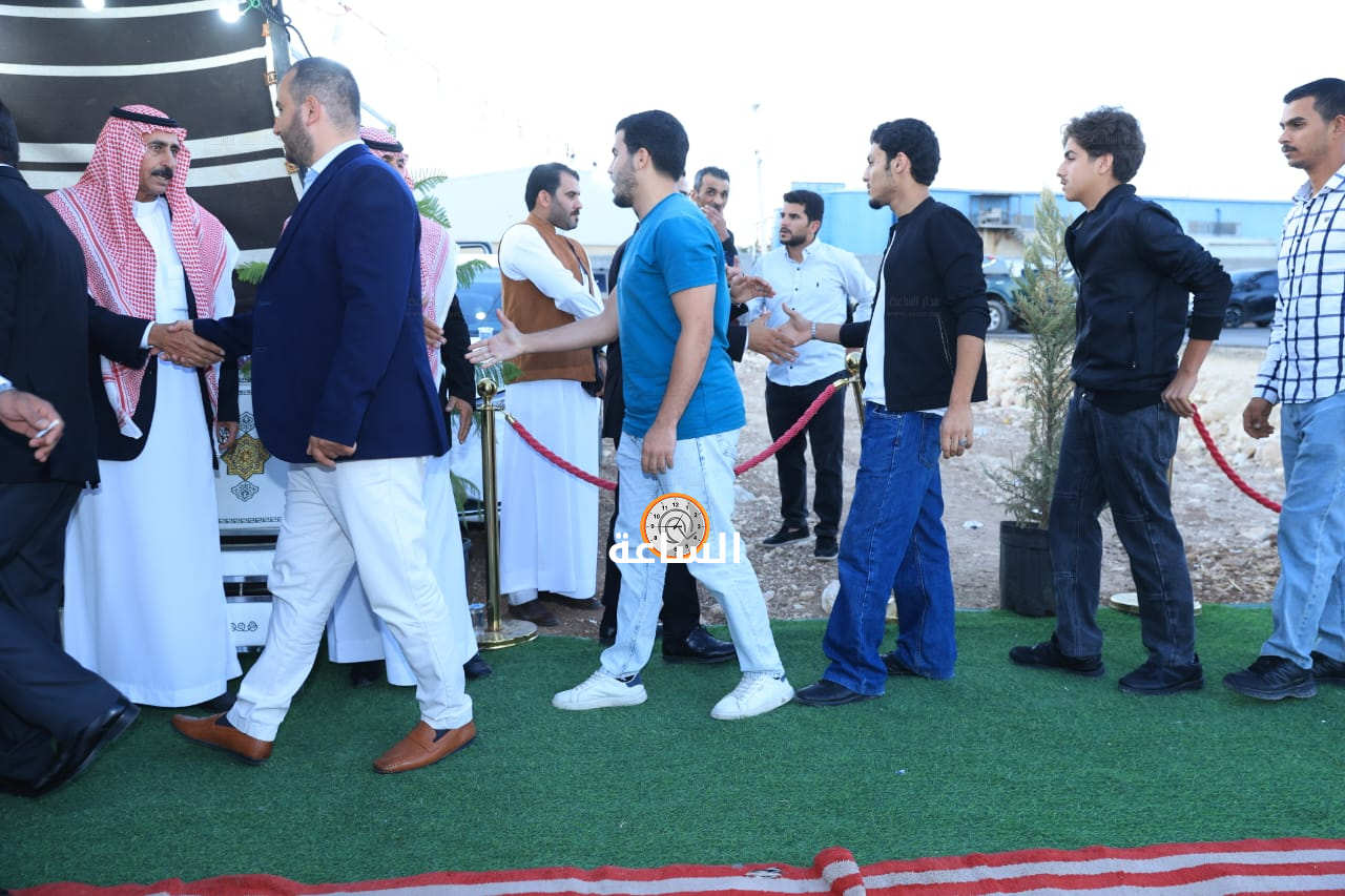 Madar Al-Saa Images 0.8996767607205022