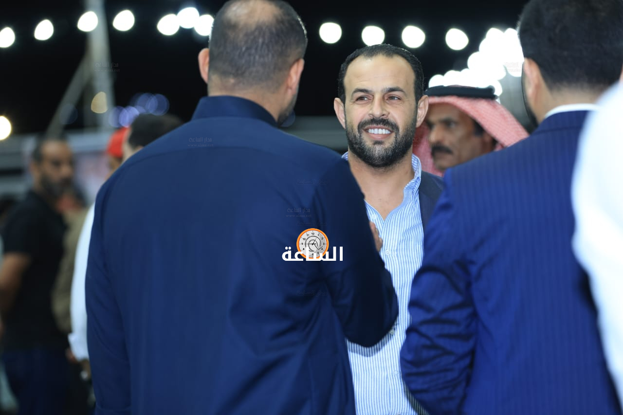 Madar Al-Saa Images 0.7618194216832482