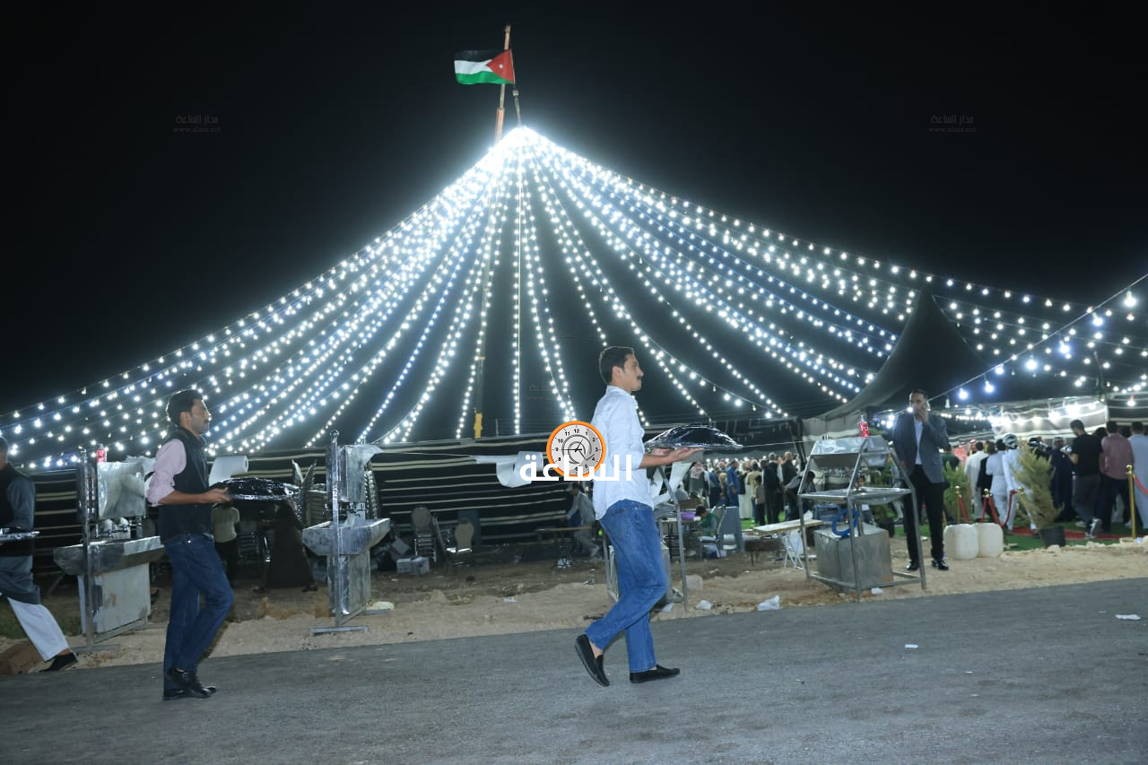 Madar Al-Saa Images 0.8146230828984724