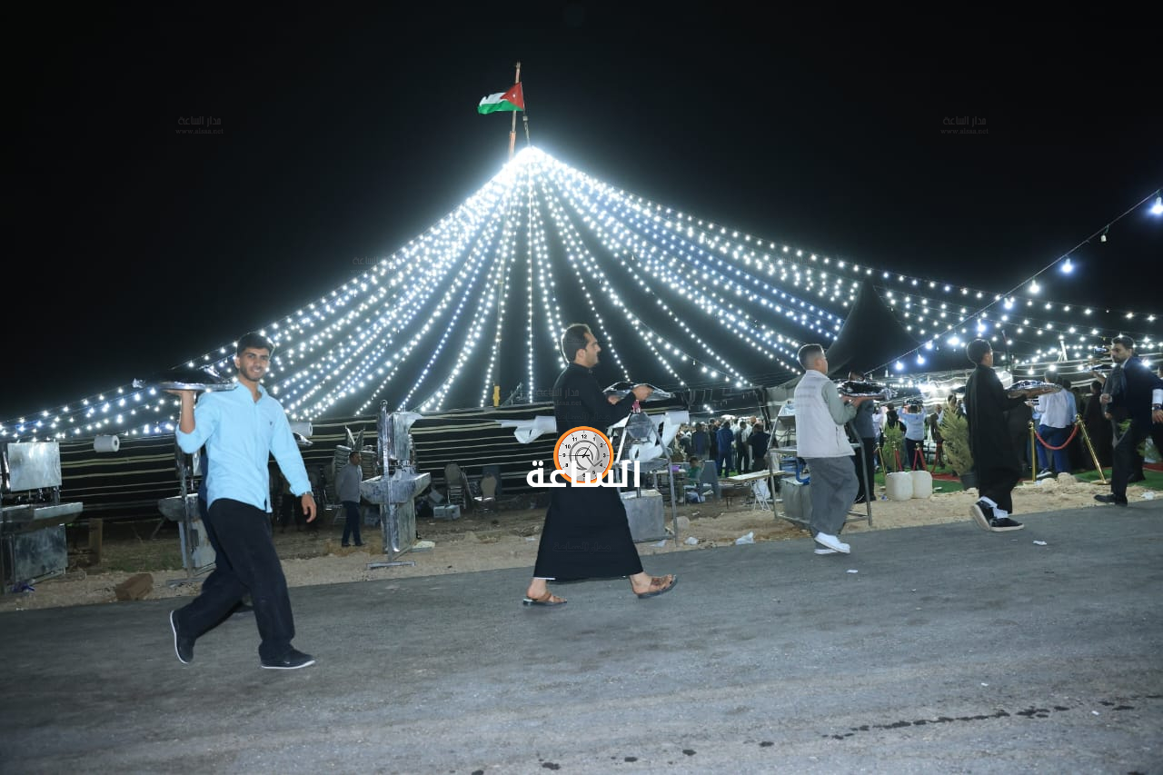 Madar Al-Saa Images 0.2620718608669409