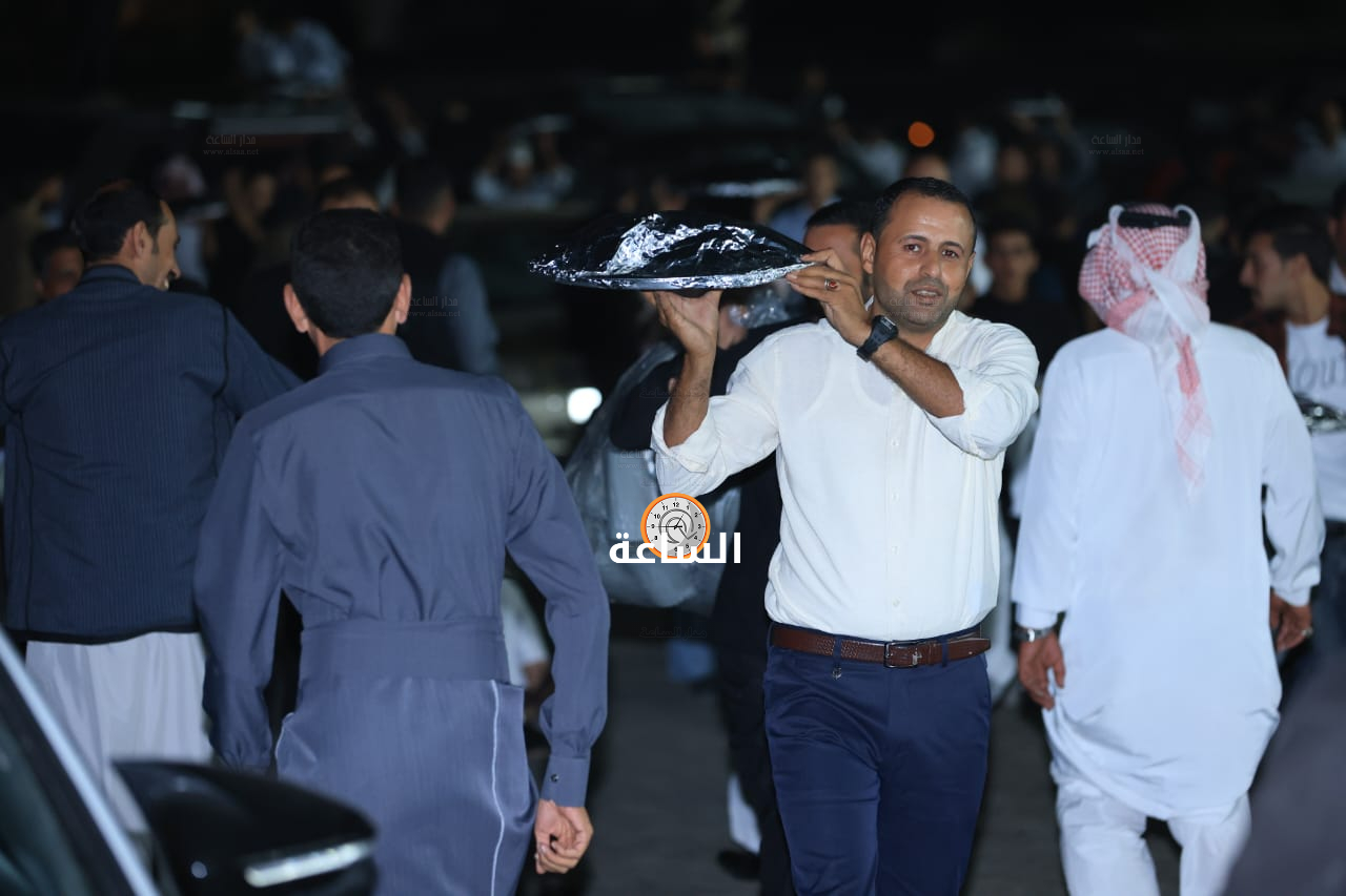 Madar Al-Saa Images 0.7917986778717993