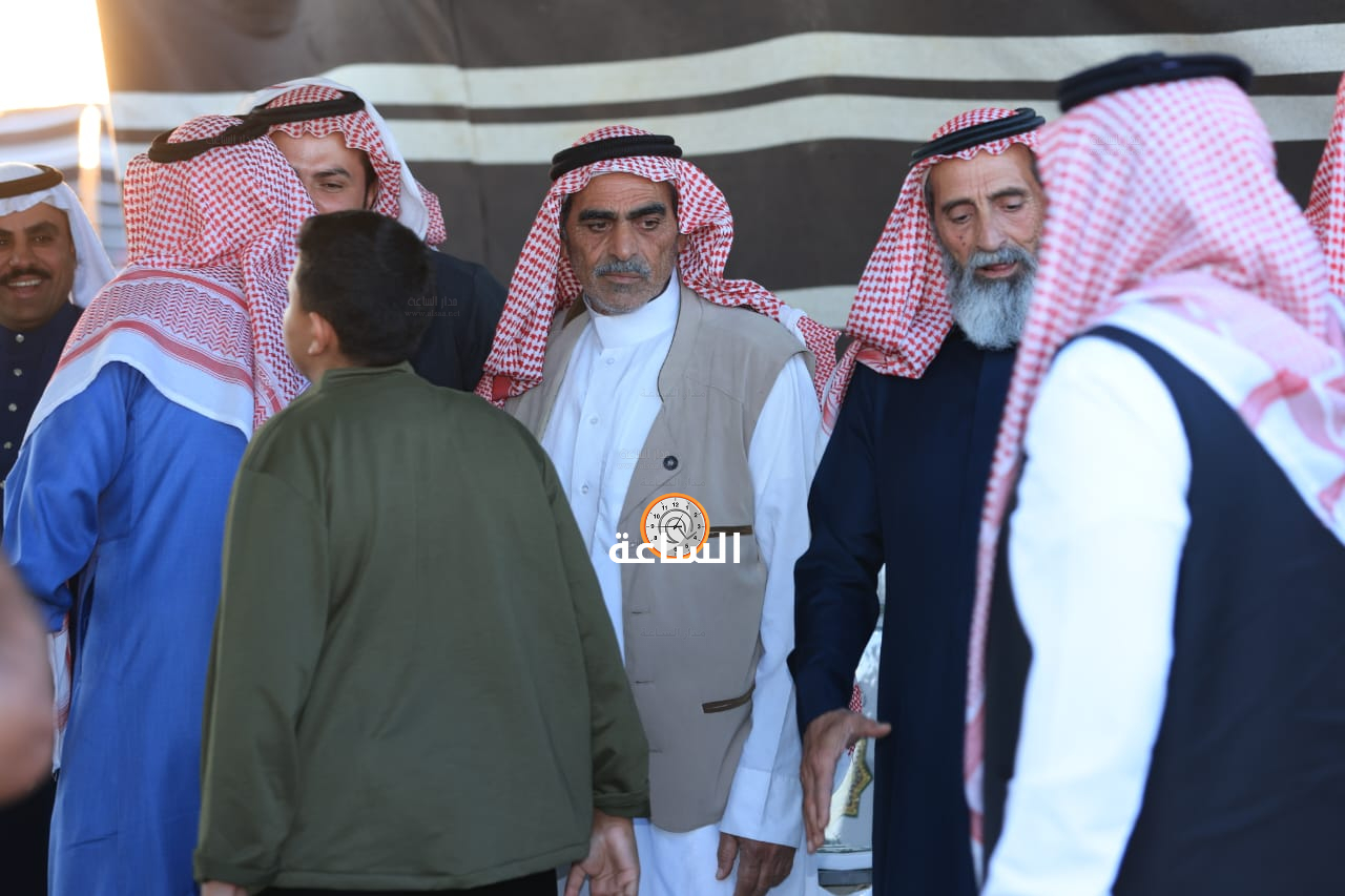 Madar Al-Saa Images 0.012777551011983634